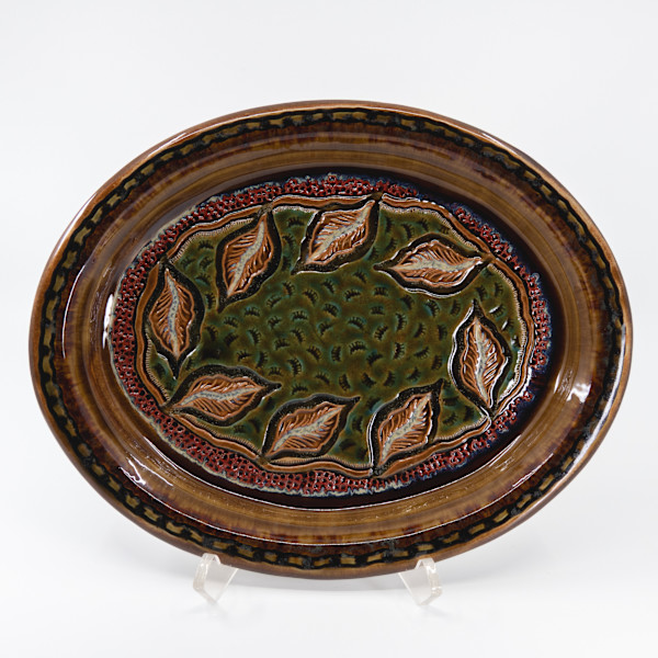 25017 Oval Chinet Platter by Sandy Miller