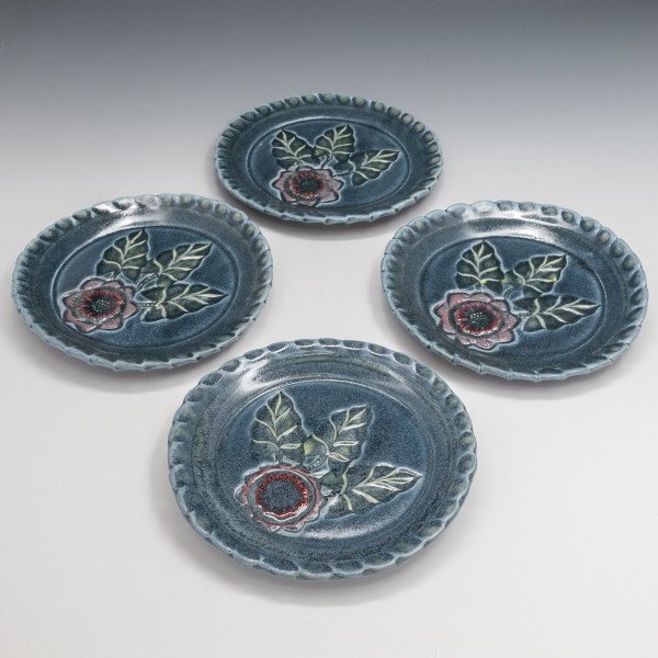 Small Round Plates (set of 4)