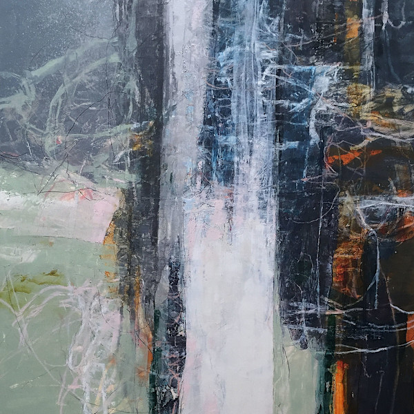 Light Between Realities