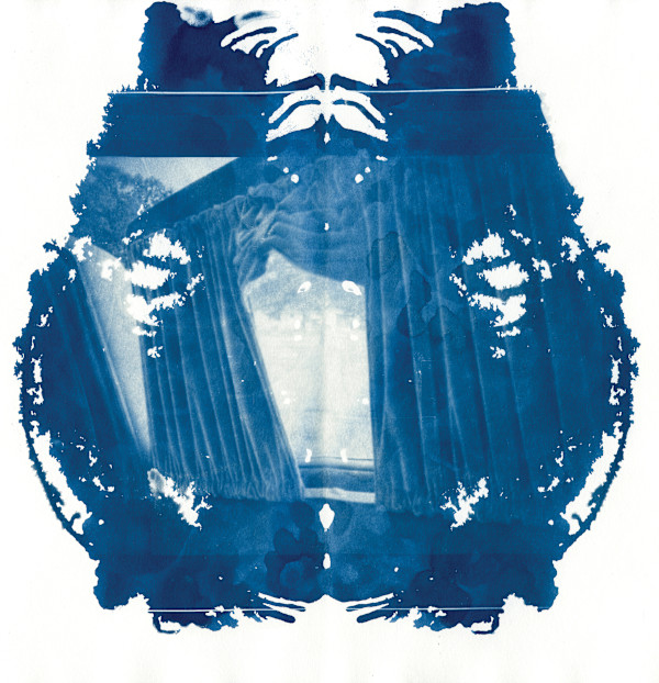 Untitled, from the series Spirit Room by Nina Robinson (2024-25)