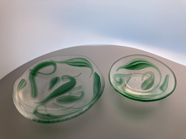 Green swirl bowl by Shayna Heller