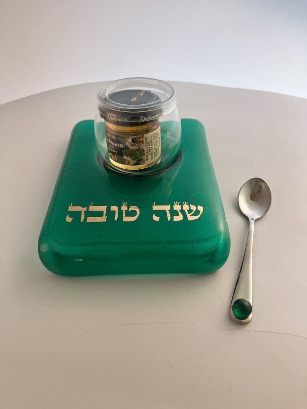 Honey Dish #31 by Shayna Heller