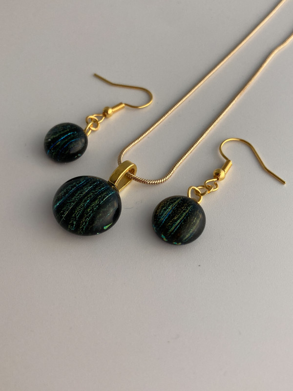 Pendant and earring set. #39 by Shayna Heller
