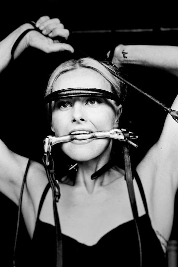 ABUSUS NON TOLLIT USUM // WRONG USE DOES NOT PRECLUDE PROPER USE  /Girl equestrian by Maria Lankina