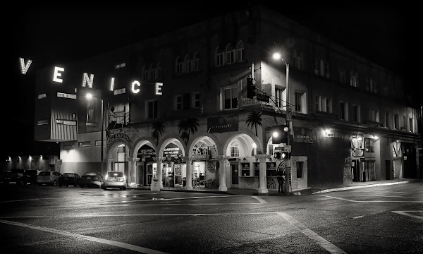 Winward & Pacific by Mark Peacock