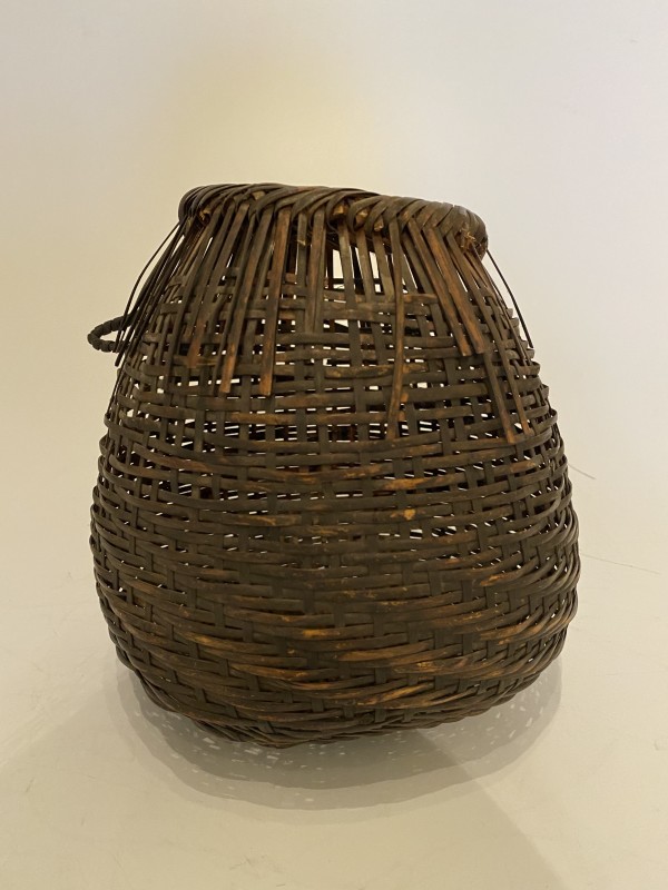 Ikebana basket vase
