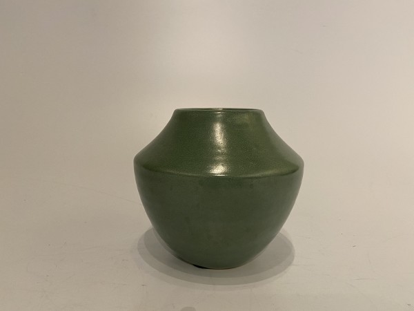 Green ceramic ikebana vase