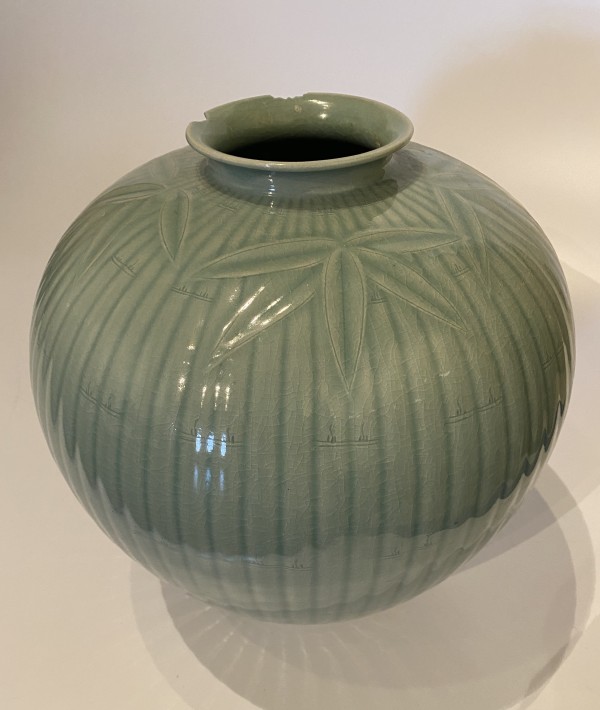 Large celadon ikebana vase