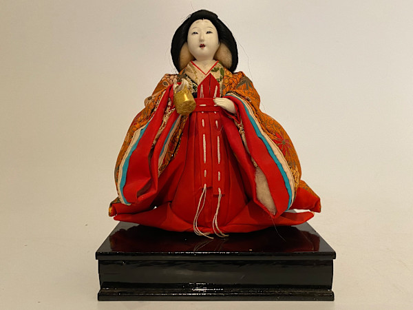 Hina doll - Court lady