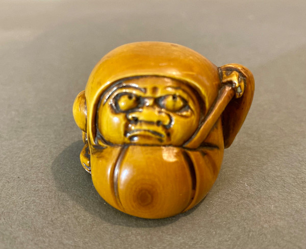 Netsuke - Daruma by Masayuki