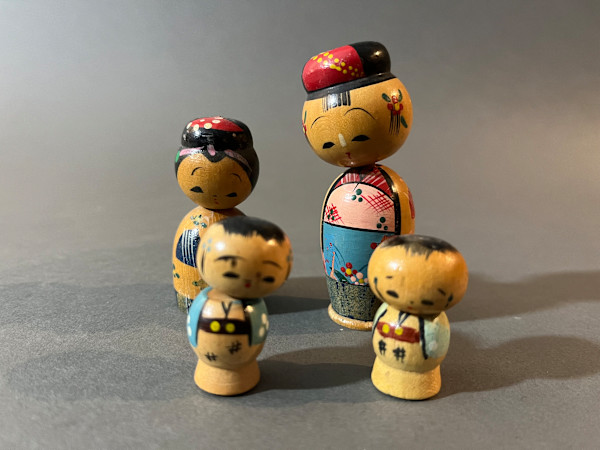 Kokeshi doll toys - Family