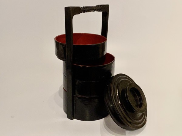 Large bento delivery box and carrier