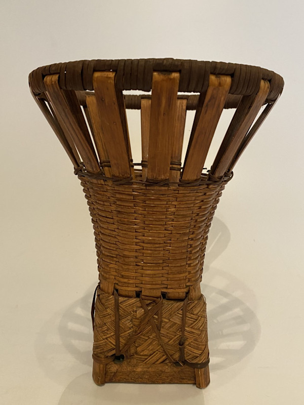 Trumpet bamboo ikebana vase