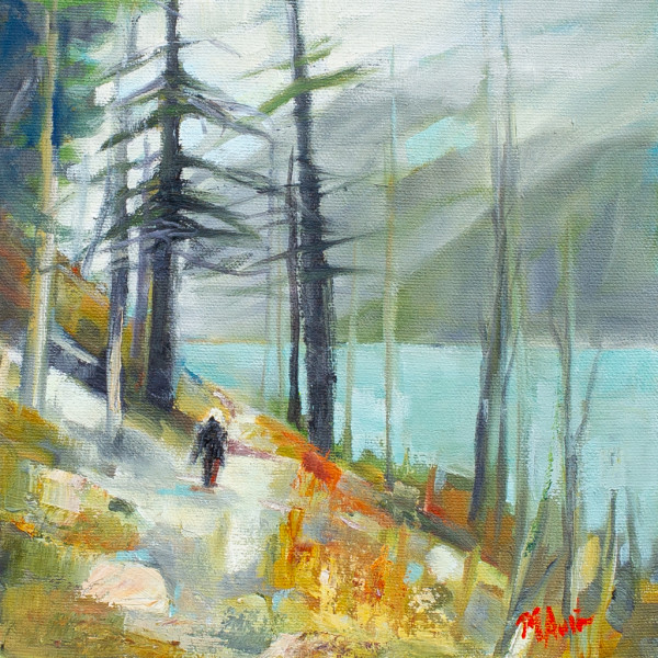 Hiking in Lake Minnewanka