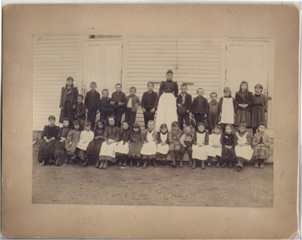 BU Exhibition Class Picture 1890