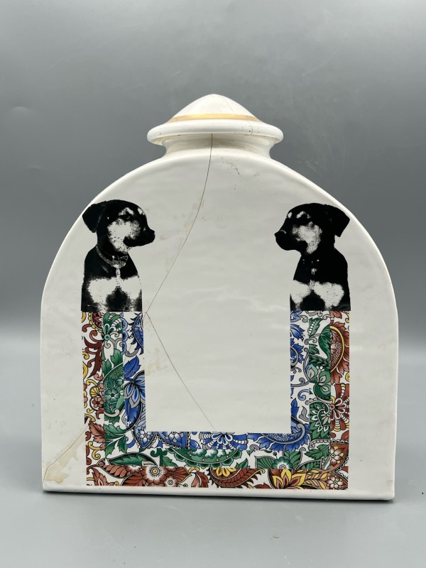 Lidded Vessel with Dogs by Jonathan Kaplan