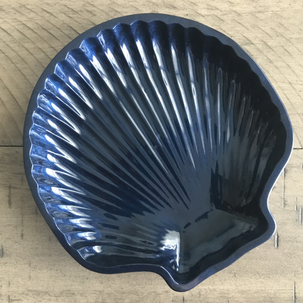 Large Scallop Shell Tray - Midnight Blue by Colorvine by Kelsey