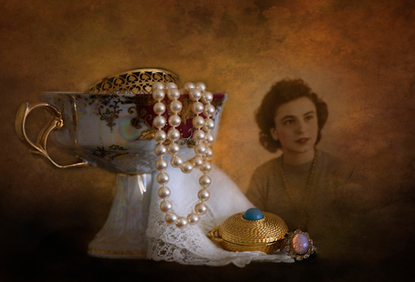 Her Things by Cecelia M. Laurendeau, Image 1.