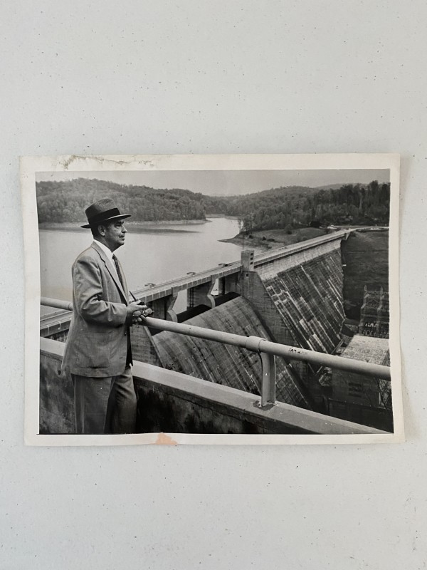 Gen. Herbert D. Vogel Overlooking TVA's Norris Dam by press photo