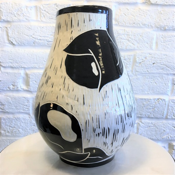 Belladonna Vas by Kendle Durden