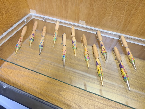 Hand Painted Flower Pens by Jeff Poland Winterfest 2022