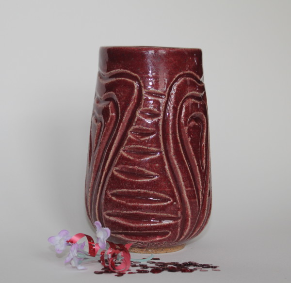 Maroon Heart Carved Vase
