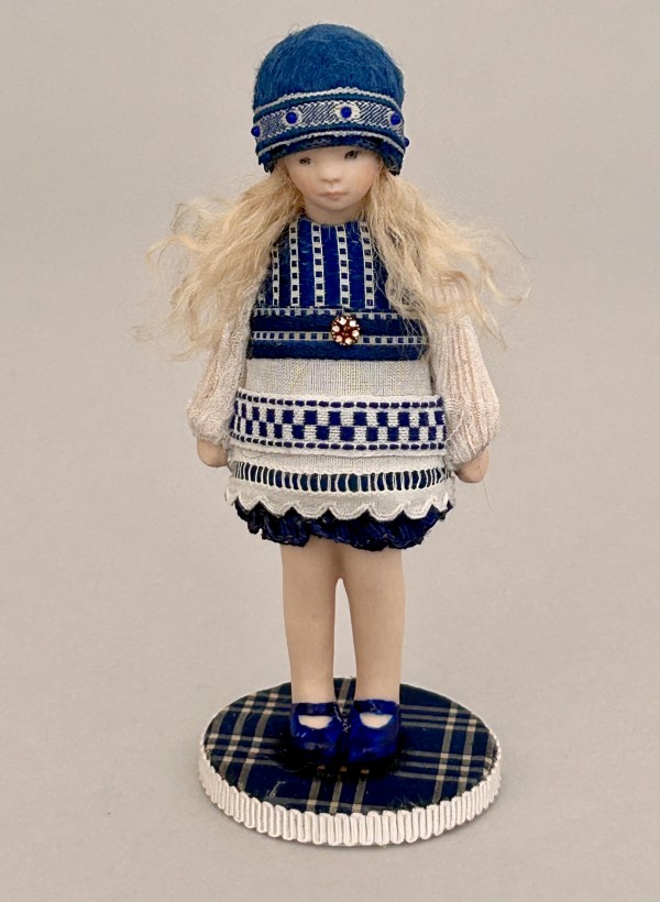 Sweetie Pie /Blue & White by Stephanie Blythe