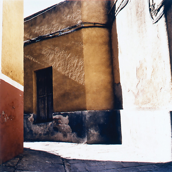 Alley, Guanajuato, Mexico by Jorge A. Otero