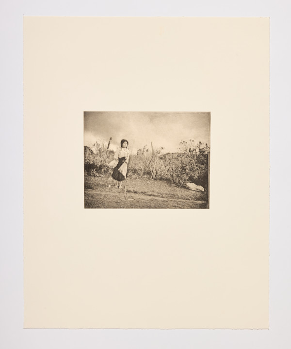 Domingo Gonzalez Castellanos, Cecilia is distracted watching the cloud by Wendy Ewald