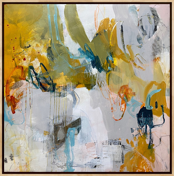 DISTANT MEMORIES by Liz Murphy