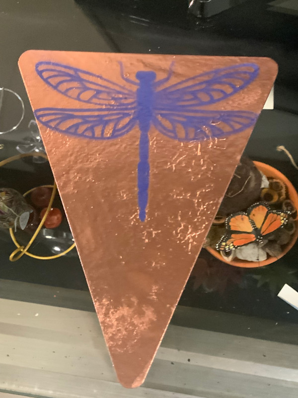 Triangle trivet by Angelia Wilson, Image 1.