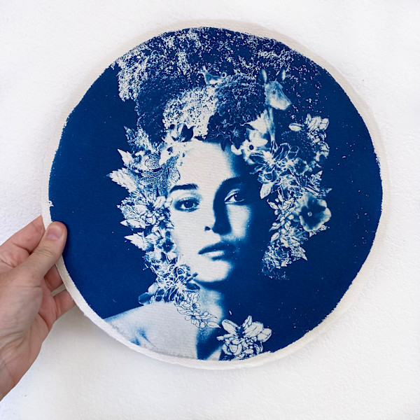 Chloe McCarrick, Diana in Blue (Whisperer of the Woodland) by Da Silva Gallery / GALLERyLABS