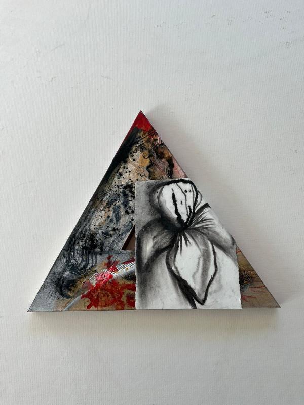Liliana Livneh, The Strenth of the lily by Da Silva Gallery/Gallerylabs