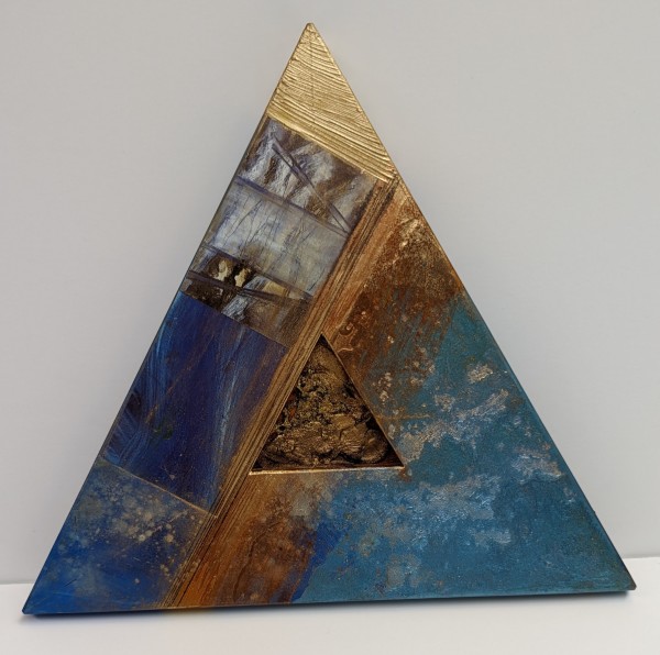 Liliana Livneh, Triangle by Da Silva Gallery/Gallerylabs
