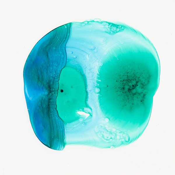 Square Pearl 2 by Michelle Concepción