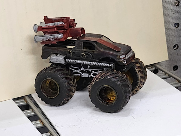 Crazy 4x4 by Larry Alexis the junkart dog