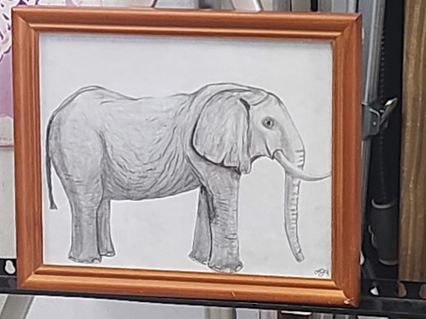 Elephant by Larry Alexis the junkart dog