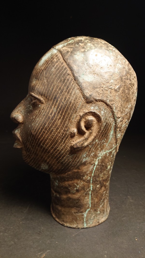 Head Benin