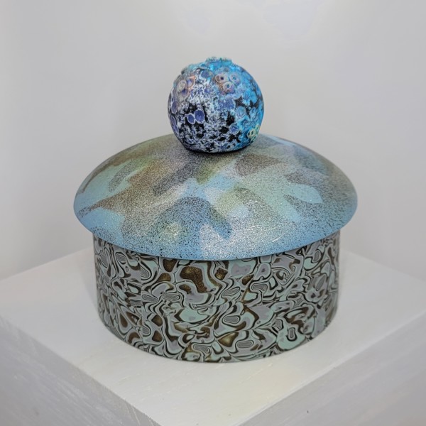 Round Box 2 by Margaret Polcawich