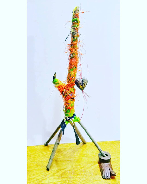 Metida de Pata by Sandra Perez-Ramos