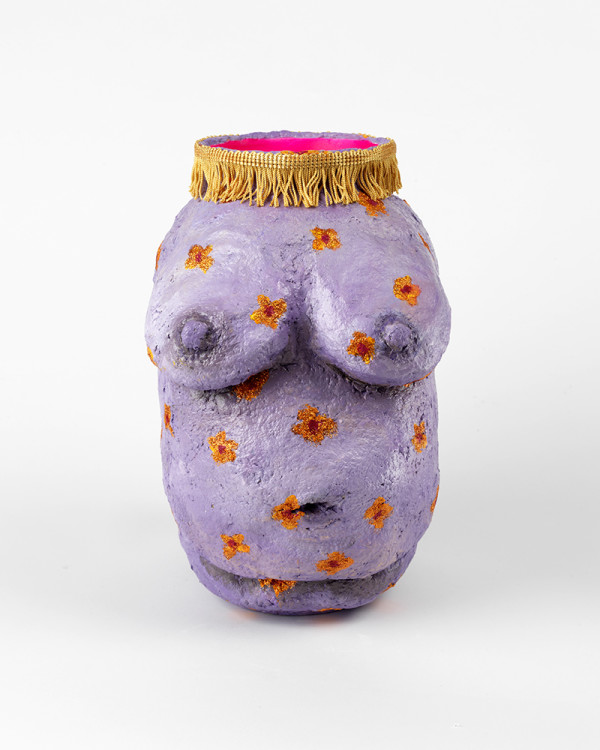 Selfie Vase by Kathy  Halper
