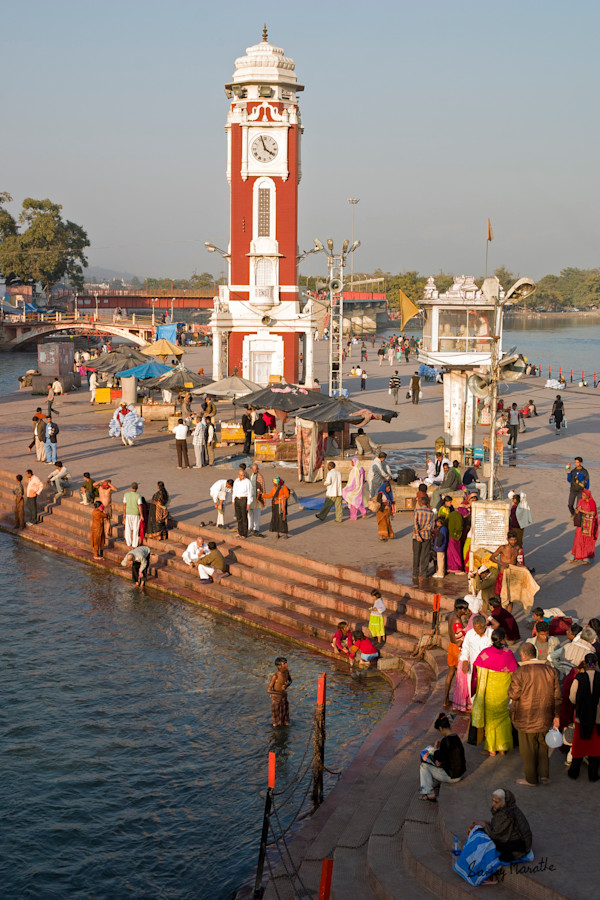 Har-Ki-Pauri-4, Haridwar (2005) by Sanjay Marathe