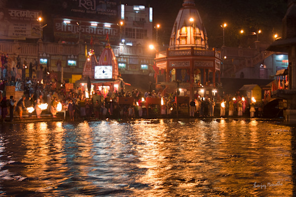 Ganga Aarti-1, Haridwar (2005) by Sanjay Marathe