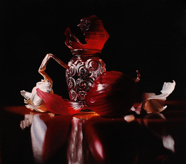Red onion, garlic heads and glass vase by Peter Thomas Foster