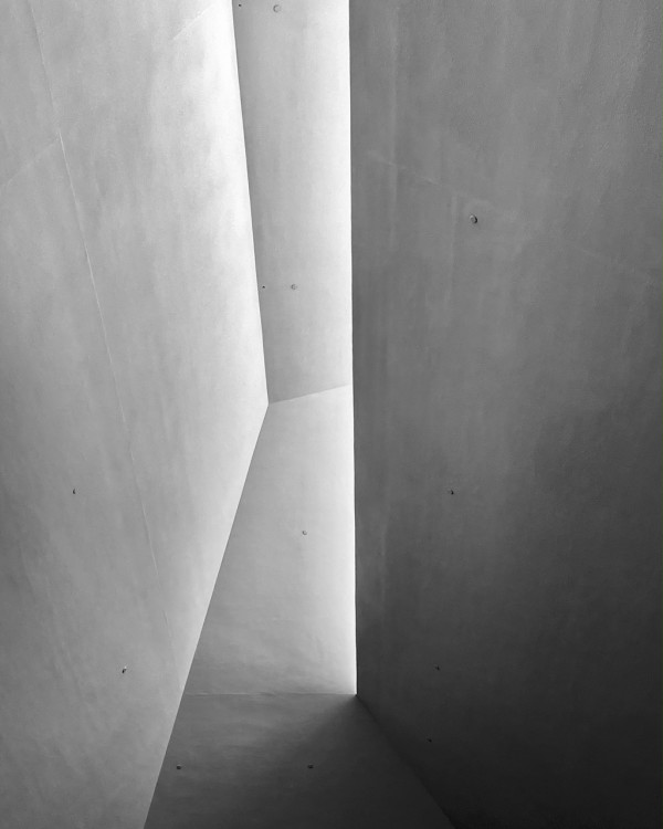 B&W Celling by Alex Damevski