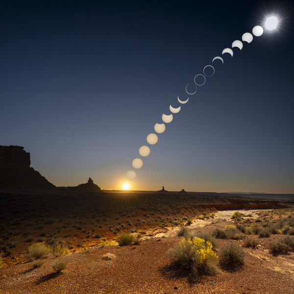 Eclipse 2023: Valley of the Gods by Rob Lantz