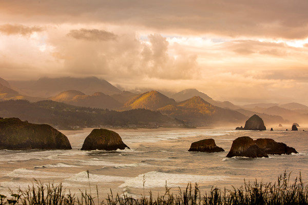 Oregon Coast Early Morning by Maryanne McGuire Photography