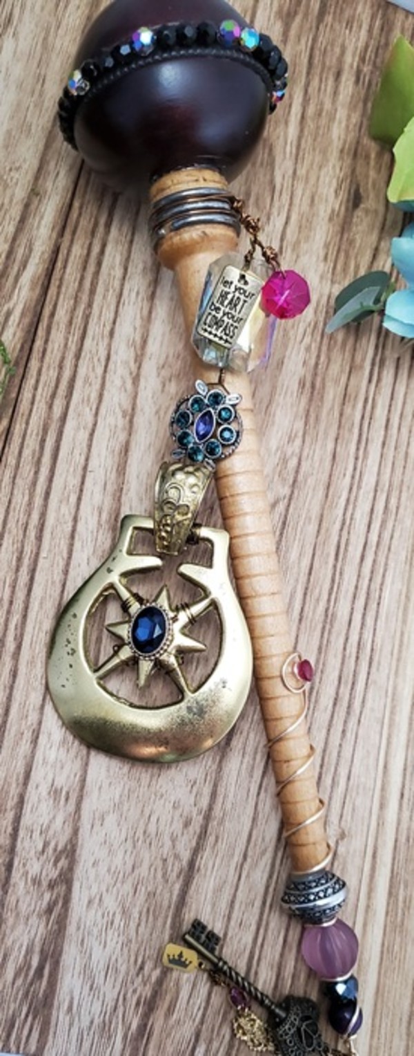 Wand of Mystical Dreams by Jeannie Seidel, Image 1.
