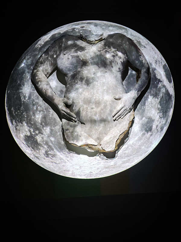 Luna Creciente del Cenote Yemaya by Coralina Rodriguez Meyer