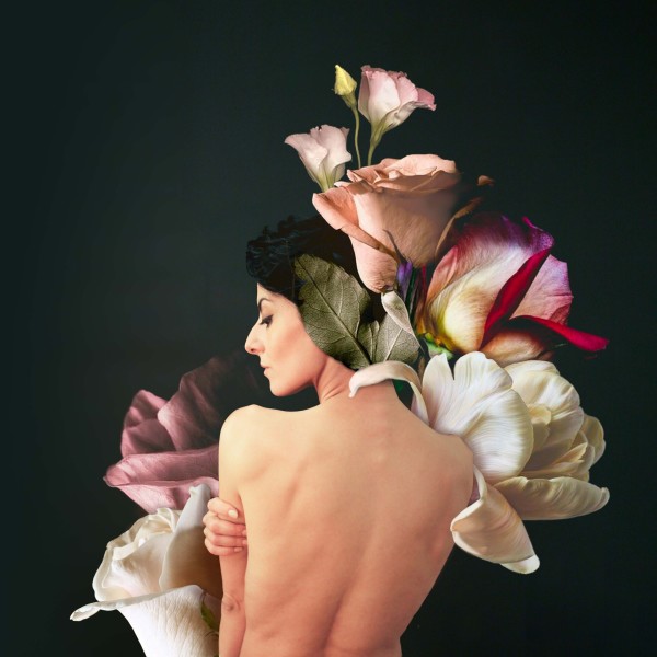 Blossoming by Caroline Dejeneffe